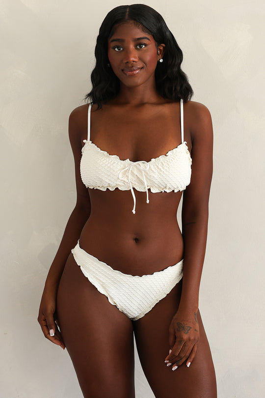 Bonita Ruffled Bikini Top