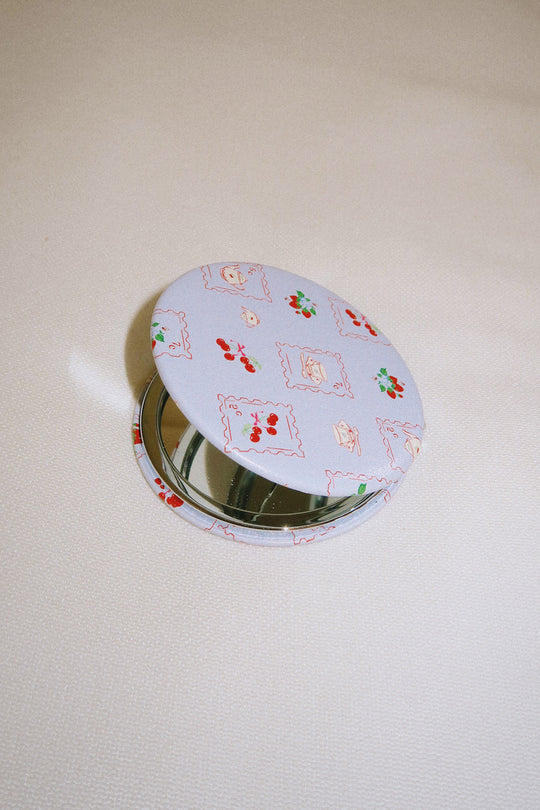 Compact Mirror