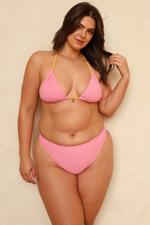 Hannah is 5'10" wearing XL.