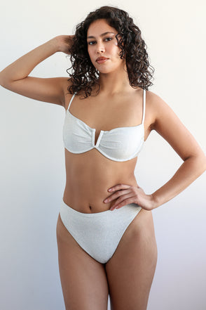 Studio Model – extra view