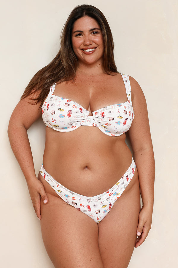 Studio Model – extra view