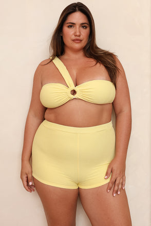 Studio Model – extra view