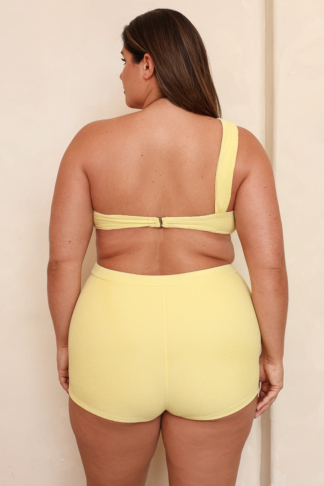 Farrah Elastic Waist Booty Short