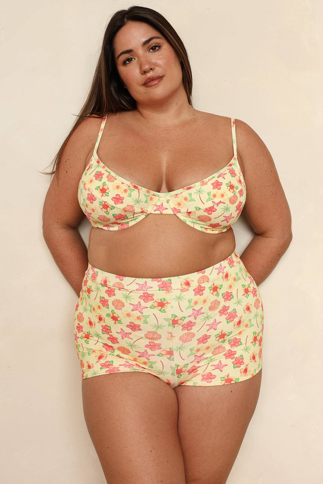 Farrah Elastic Waist Booty Short