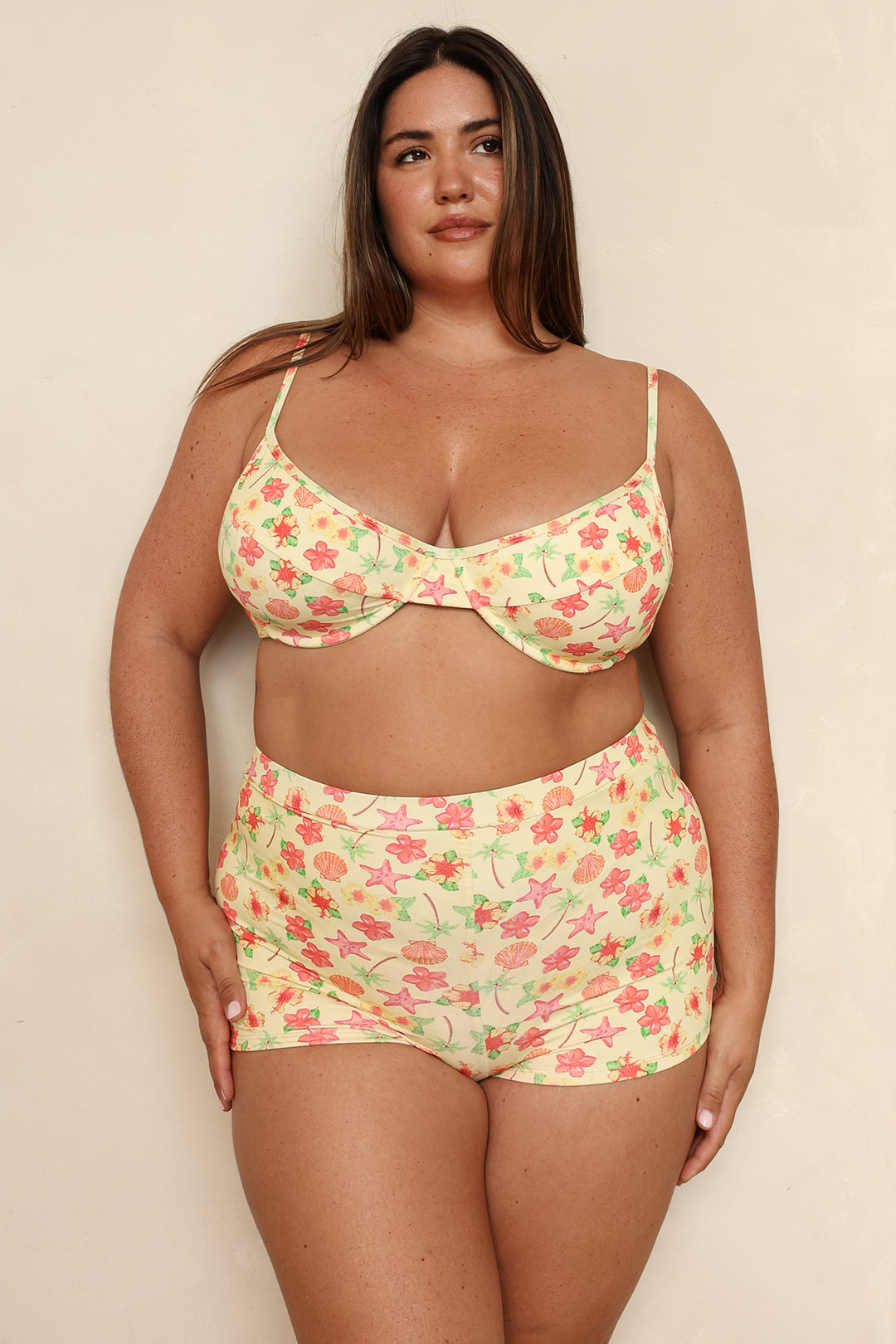 Farrah Elastic Waist Booty Short