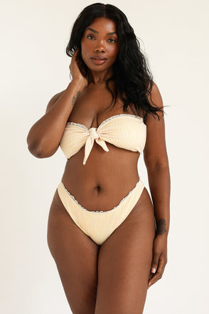 Studio Model – extra view