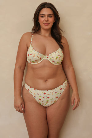Hannah is 5'10" wearing XL.