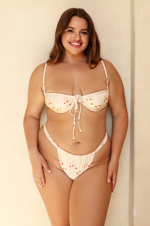 Studio Model – extra view