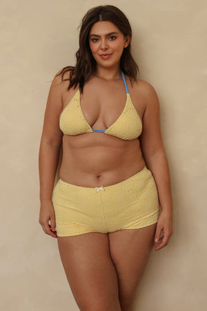 Hannah is 5'10" wearing XL.