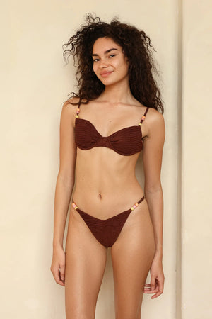 Brianna is 5'9" wearing S.