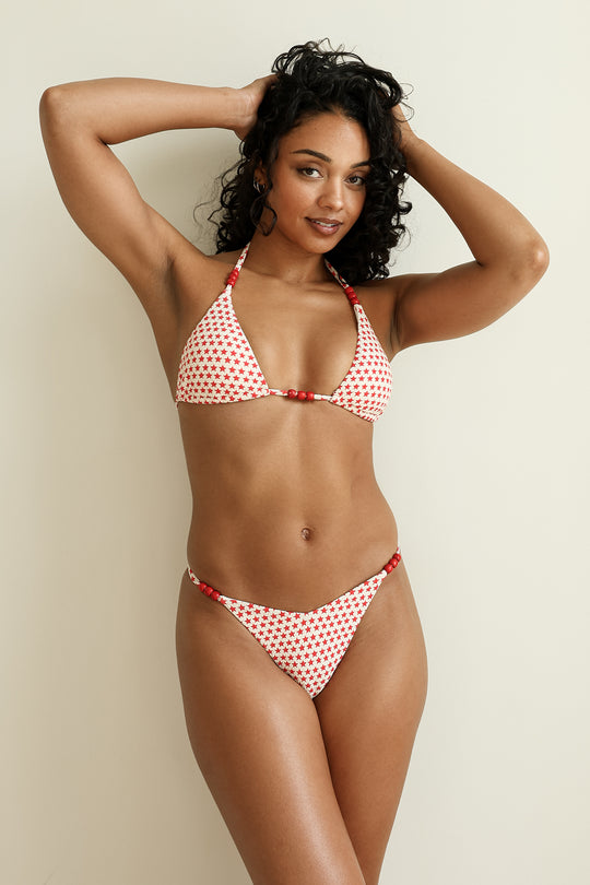 Lauryn is 5'8" wearing S.