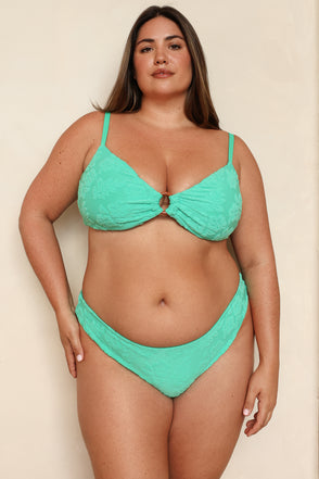 Studio Model – extra view