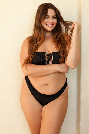 Studio Model – extra view