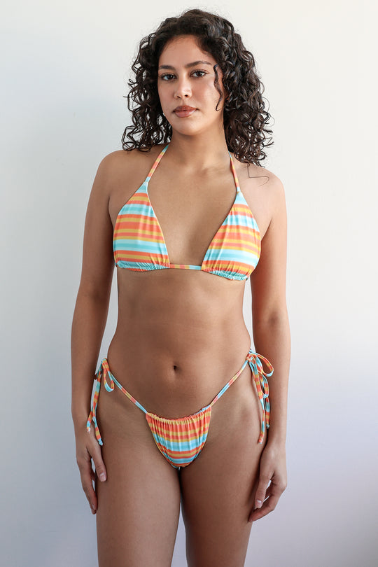 Kenzie is 5'10" wearing M.