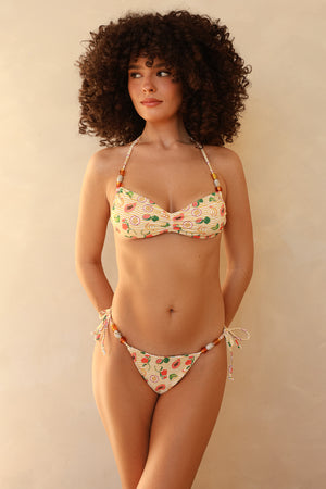 Gabrielle is 5'8" wearing S.