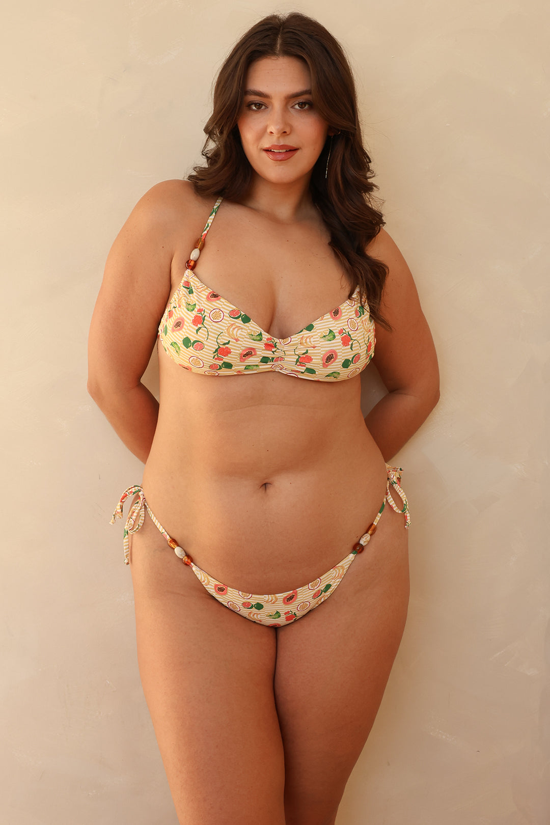 Hannah is 5'10" wearing XL.