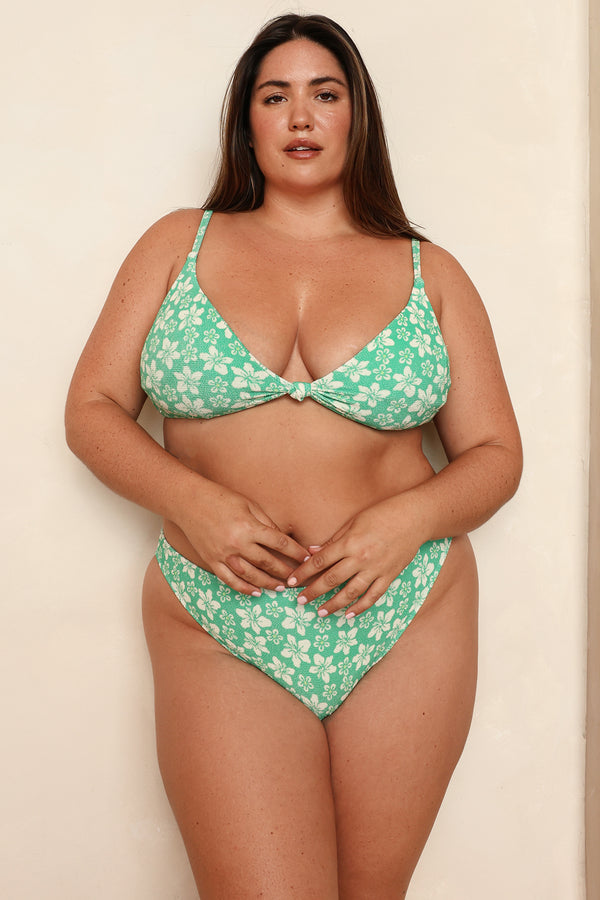 Studio Model – extra view