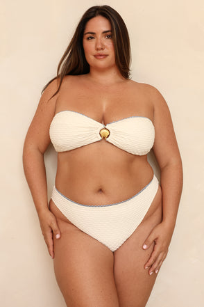 Studio Model – extra view