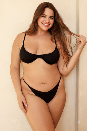 Studio Model – extra view