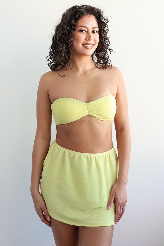 Kenzie is 5'10" wearing M.