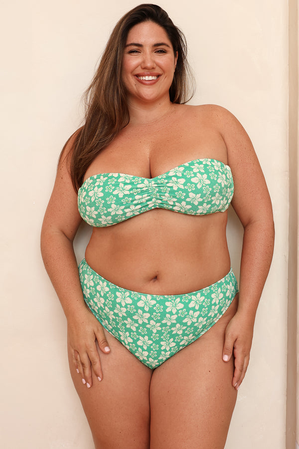 Studio Model – extra view