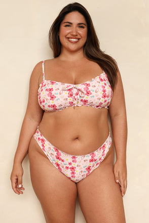 Studio Model – extra view