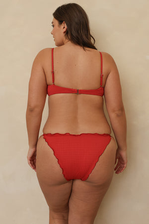 Kacie is 5'8" wearing XL.