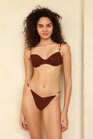 Brianna is 5'9" wearing S.