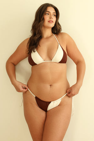 Hannah is 5'10" wearing XL.