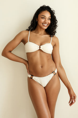 Lauryn is 5'8" wearing S.