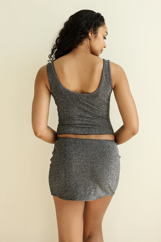 Lauryn is 5'8" wearing S.