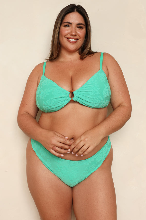 Studio Model – extra view