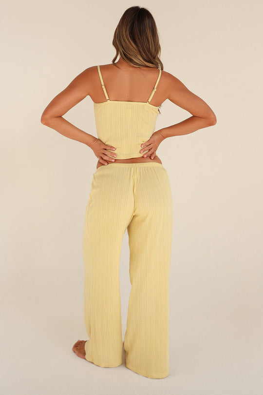 Bre is 5'7" wearing M.