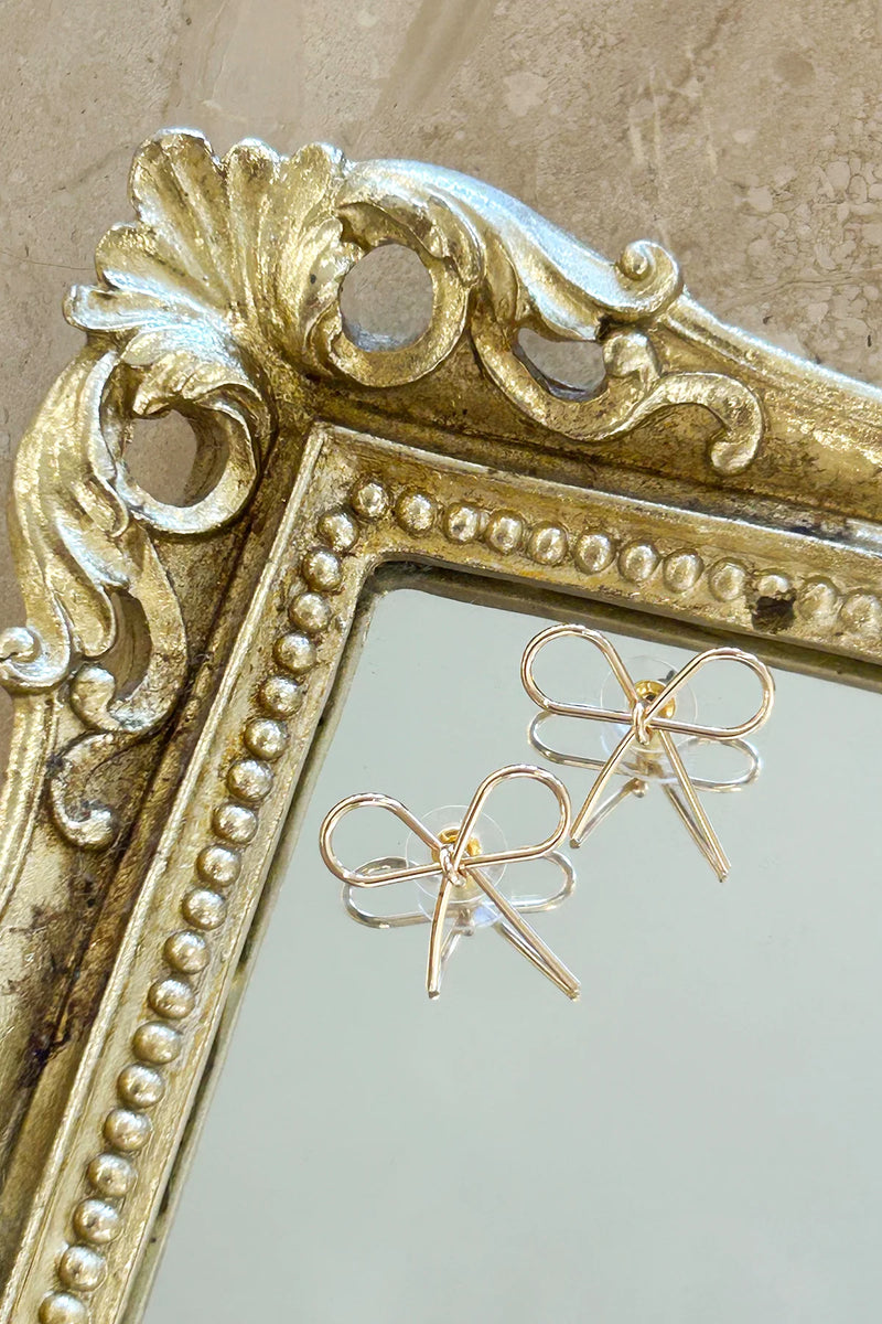 DD2036-GLD ribbon earrings gold 3 dippin' daisy's