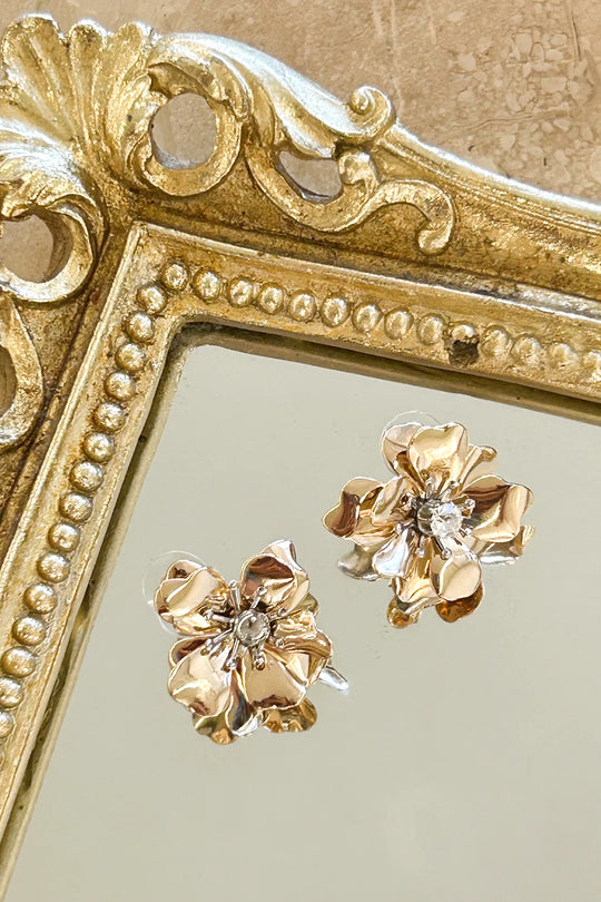 DD2785-GLD under the rose earrings gold 3 dippin' daisy's