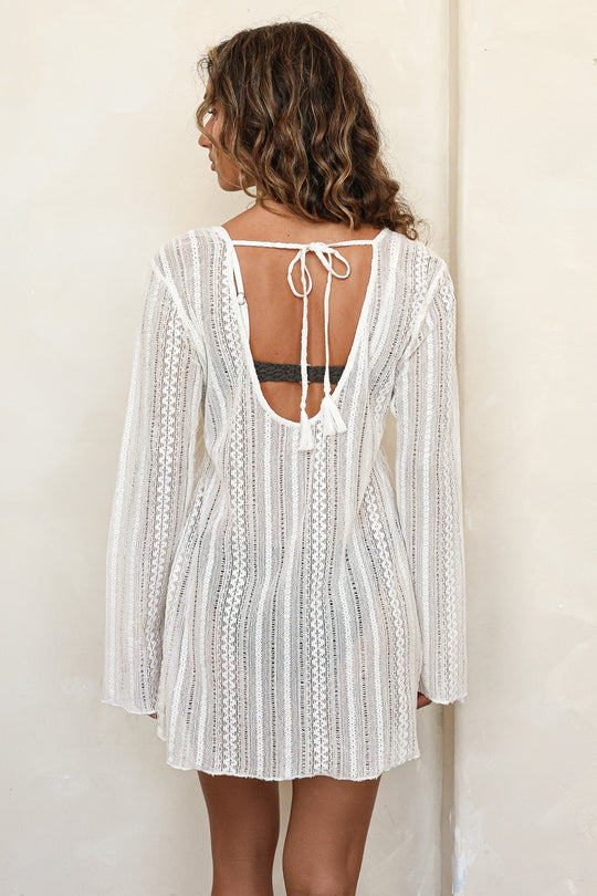 Rose is 5’5" wearing S.