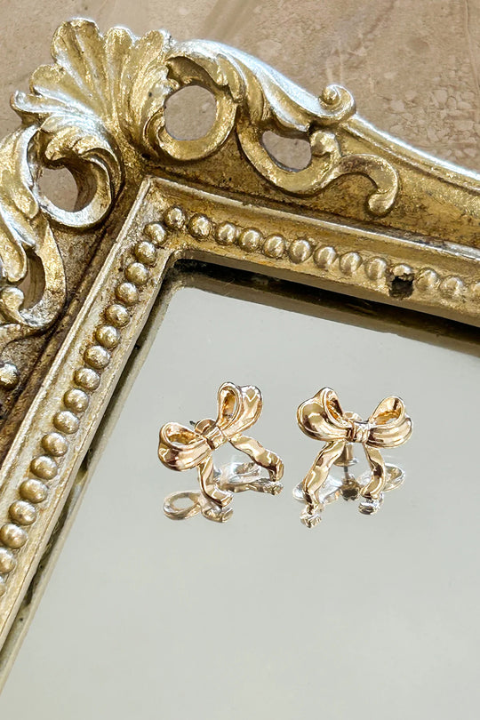 DD87326-GLD bow earrings gold 3 dippin' daisy's