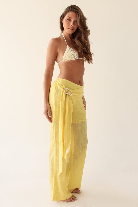 Lauren M. is 5'8" wearing S.