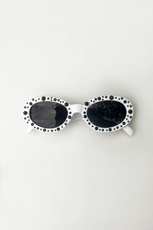 DD96496-WHT scarlett sunnies white 2 dippin' daisy's