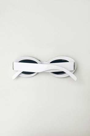 DD96496-WHT scarlett sunnies white 3 dippin' daisy's