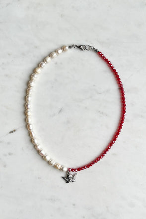 DDBJCN-RED silver cherub necklace red 3 dippin' daisy's