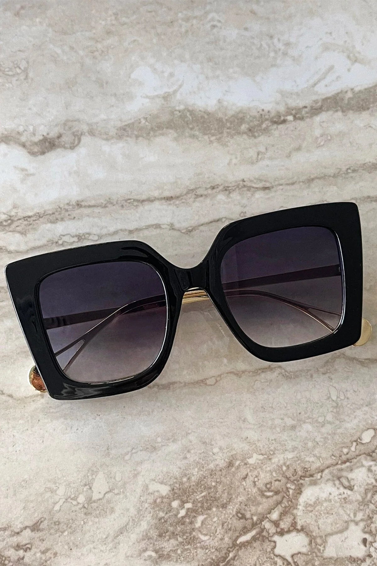 Snowed-In Sunnies