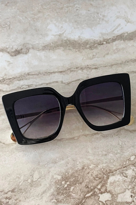 DS377-BLK snowed-in sunnies black 1 dippin' daisy's