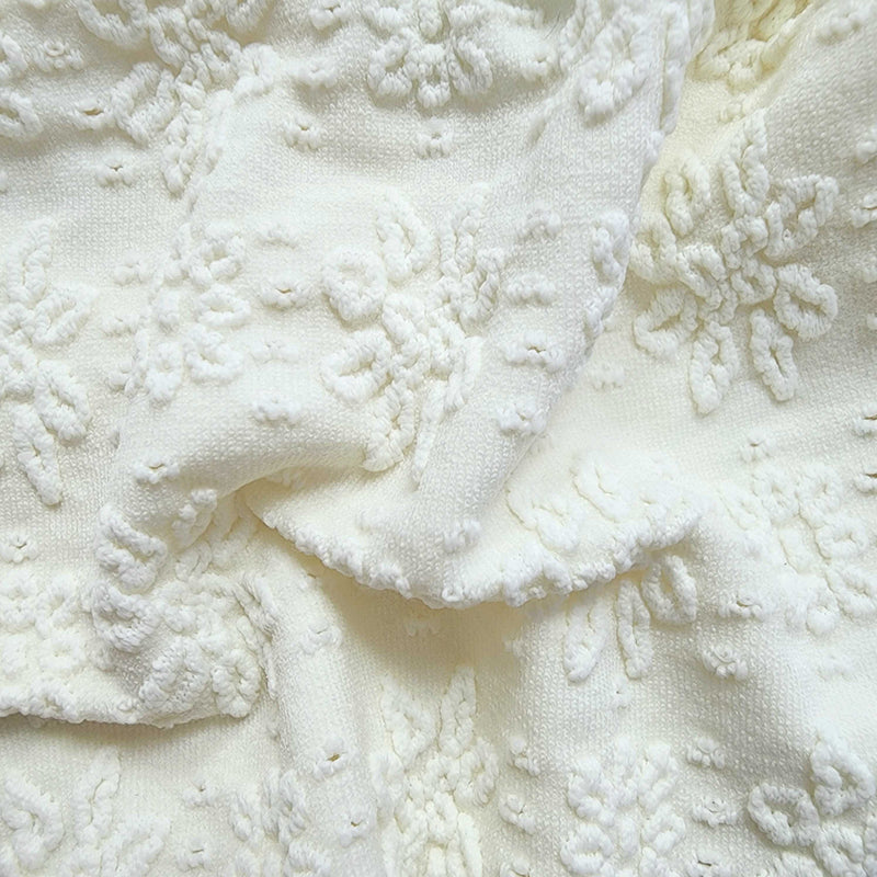 Eyelet