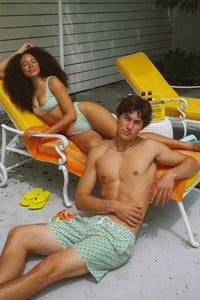 Noa is 6'1" wearing M.