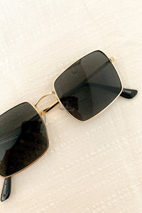 SG-711045-SMKE road trip sunnies smoke 1 dippin' daisy's 