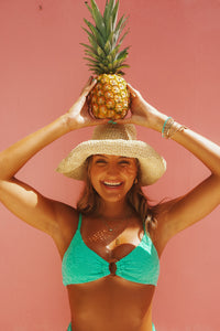 McKenzie is 5'8" wearing S.