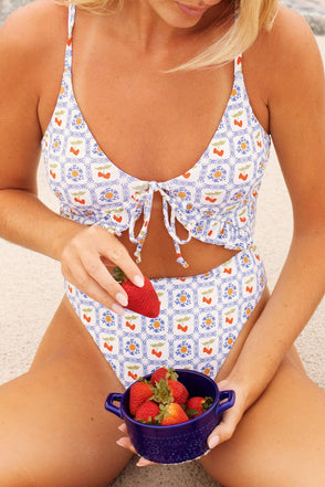 tessa one piece palermo dippin' daisy's