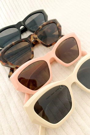 DS-250-TRTS on the go sunnies tortoise 3 dippin` daisy`s