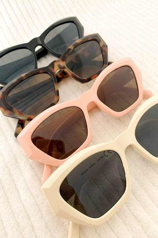 DS-250-TRTS on the go sunnies tortoise 3 dippin` daisy`s